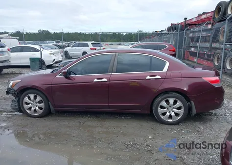 2008 Honda Accord 2.4 Ex z USA, uszkodzony, nr VIN JHMCP26748C052667
